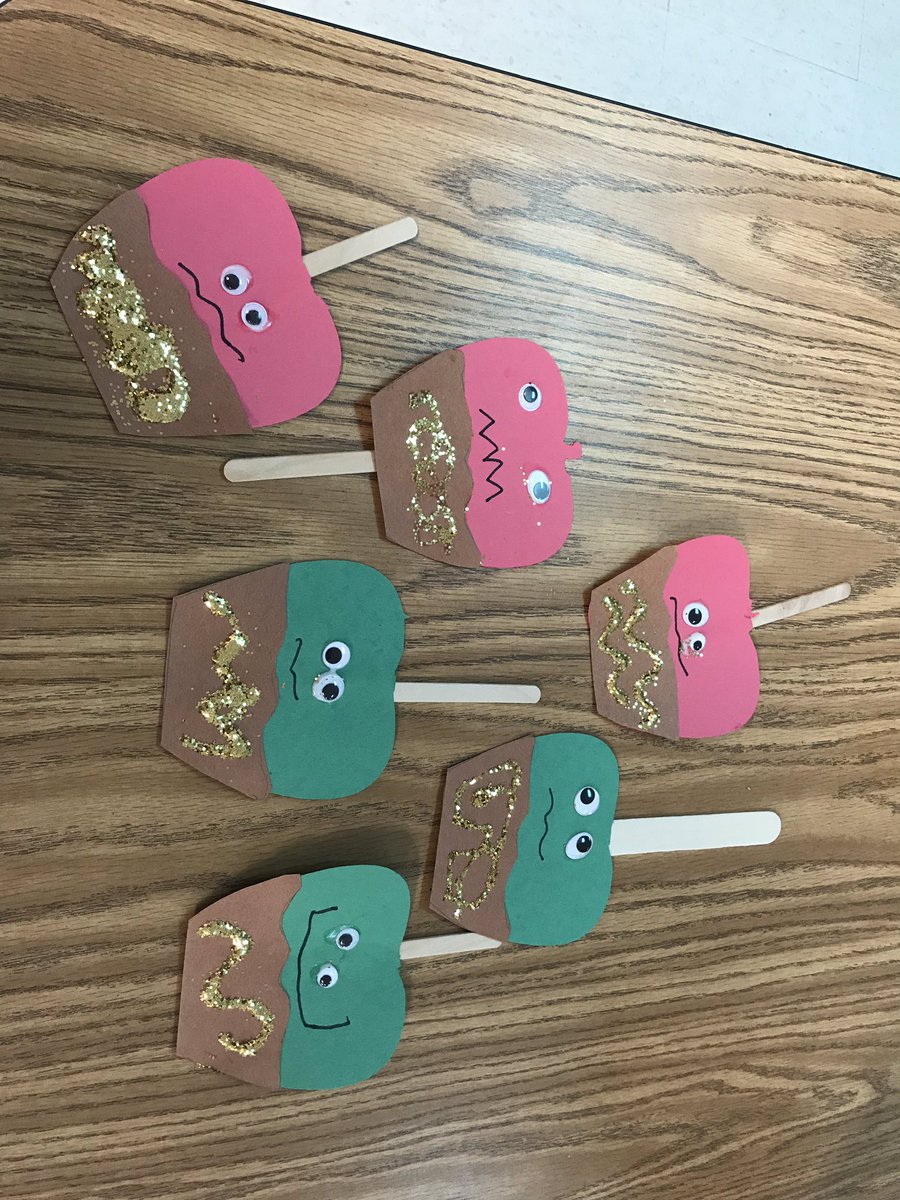Ms. Ivey’s class studies apples last week. Here are some of our amazing projects our students made.