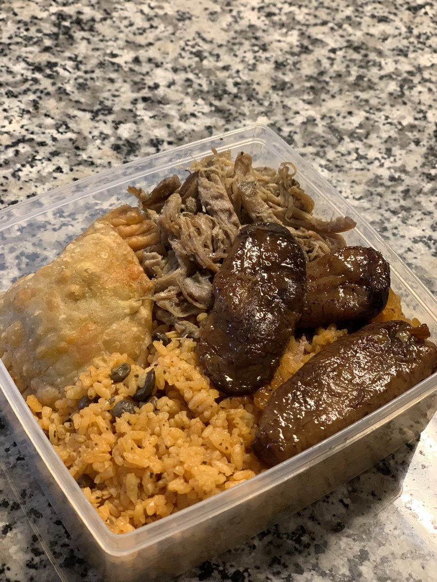 mrskteach's tweet photo. “Mrs.K, my mom loves you more than me. She packed you lunch but I have to pack my own.” Authentic Puerto Rican food for dinner! #perksofteaching https://t.co/NGIeSdYCCz