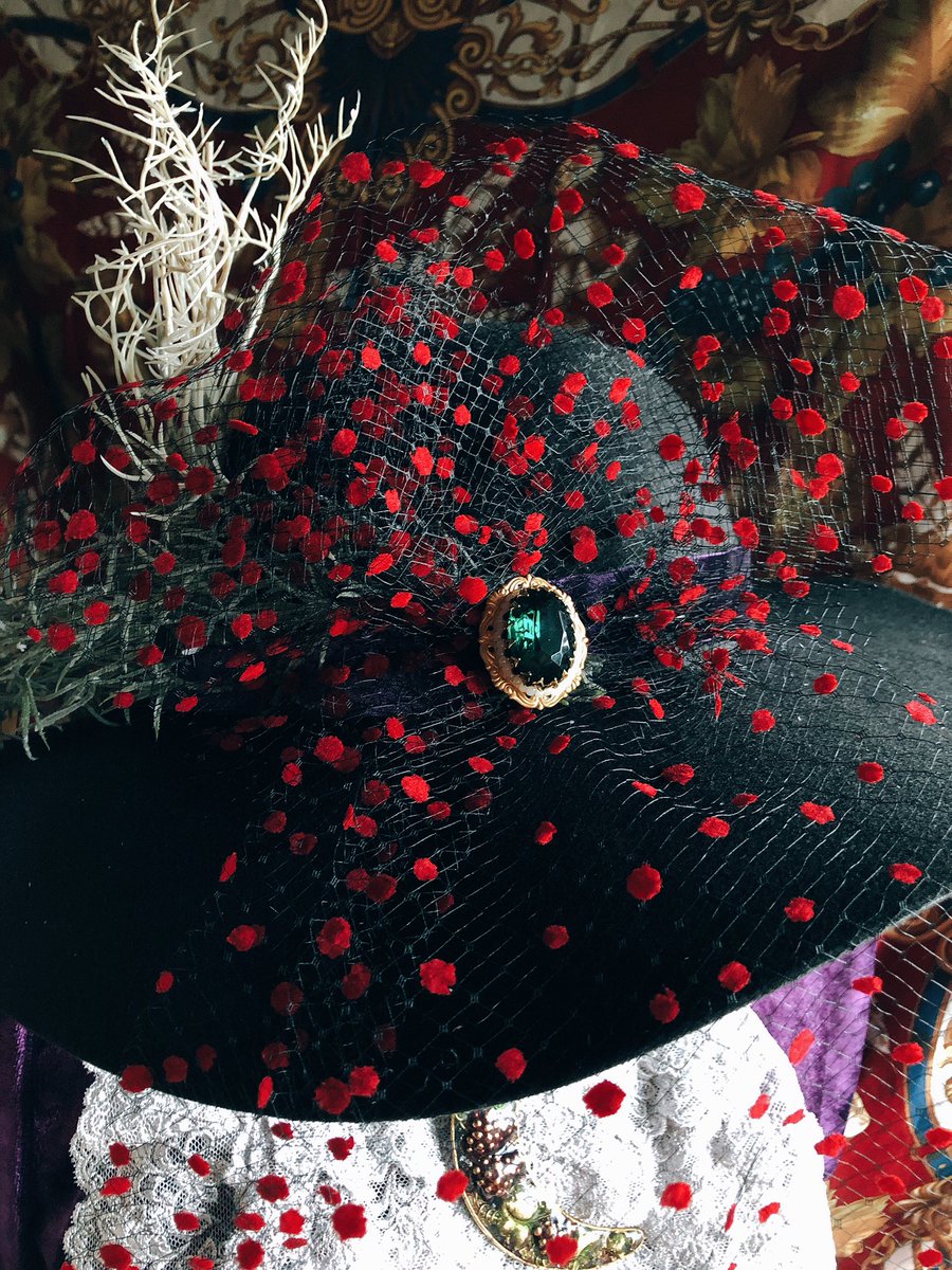 MugichikkoM's tweet image. ハロウィンの衣装完成しました🎃

#eclipsa  #SVTFOE