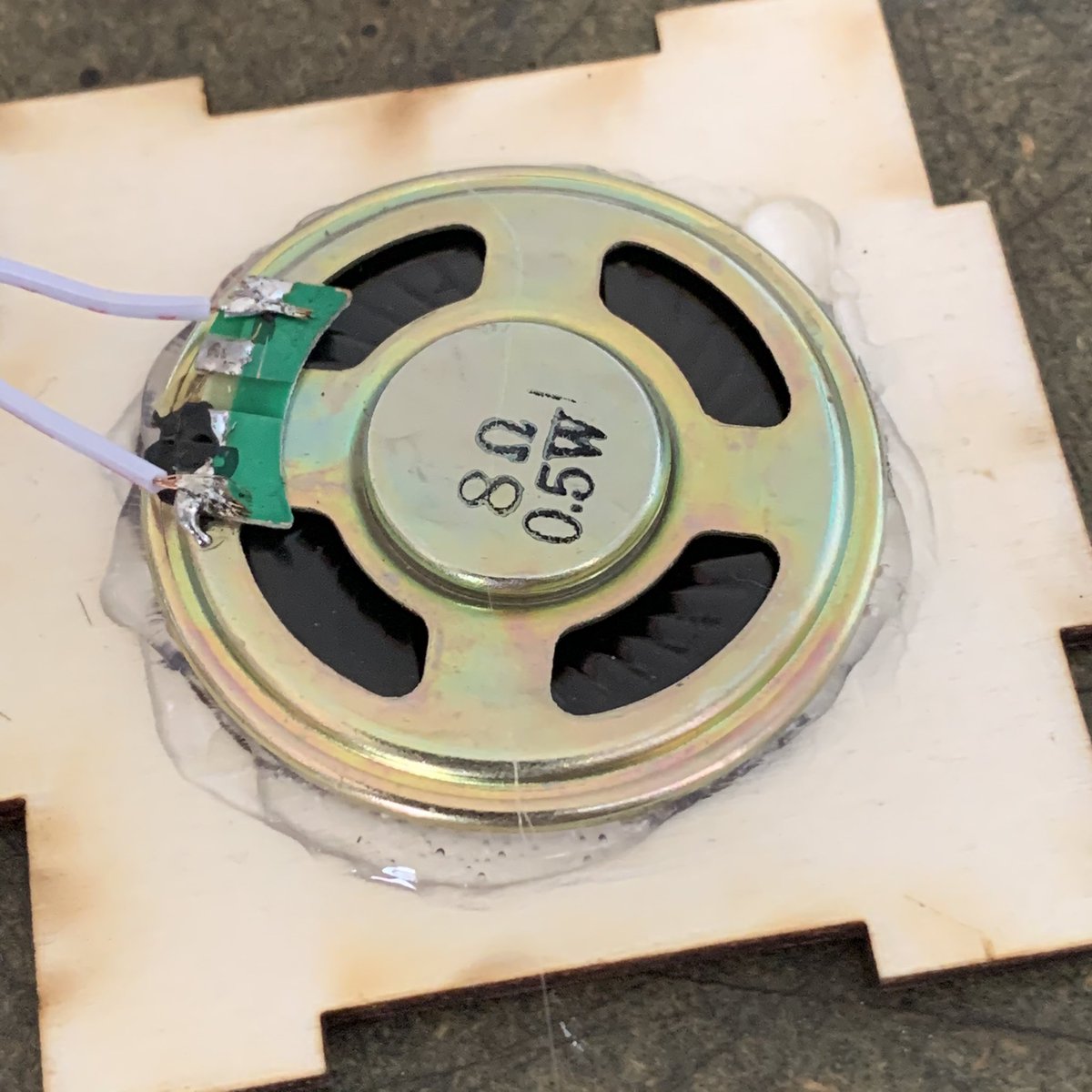 donnomomo's tweet photo. Busy making a visual manual of #SeñorSensor #DIY #ARDUINO puzzels for #stooom #escapeVRoom project for #primaryschools #muzelinck https://t.co/J3WkNHjyeB