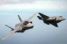#ВоеннаяТехника
Британские F-35 впервые сели на Queen Elizabeth
texnomaniya.ru/britanskie-F-3…