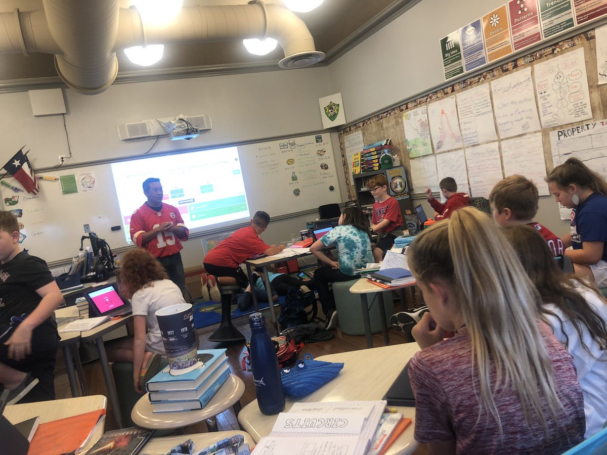 mvabadie's tweet photo. Student engagement and excitement for science content with @GetKahoot in @teacher_everett class @WilemonSTEAM @WaxahachieISD is at an all time high! Explanations and discussions = 🙌🏻🎉💚!#wisdstem #wisdscience https://t.co/3fxzLpuYS8