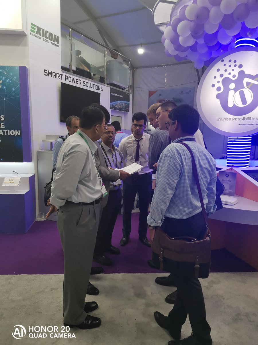 ConnectCOAI's tweet photo. Customers understanding the smart power solutions in the optical fibre cables introduced by @hfclg at #IMC2019 @exploreIMC #ExploreIMC #ShotOnHonor https://t.co/WhyQ8B0ZjB