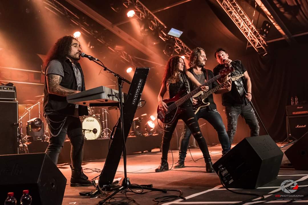 mariopercudani's tweet photo. Next October Shows with Hardline:
✳️16/10 - Full Metal Holiday - Mallorca (ES)
✳️18/10 - Novà Chmelnicw - Prague (CZ)
✳️20/10 - Randal Club - Bratislava (SK)
✳️25/10 - Rock The Boat - Oslo (NO)
 #hardline #hardlineband #tour2019 https://t.co/Hgnly4PkKy
