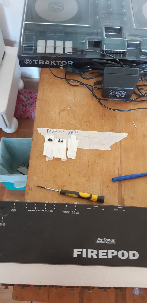 machadofelipe's tweet image. Organizando os Transformers pra batalha! 
#SaveTheLab 
#SaveTheNight
#presonus