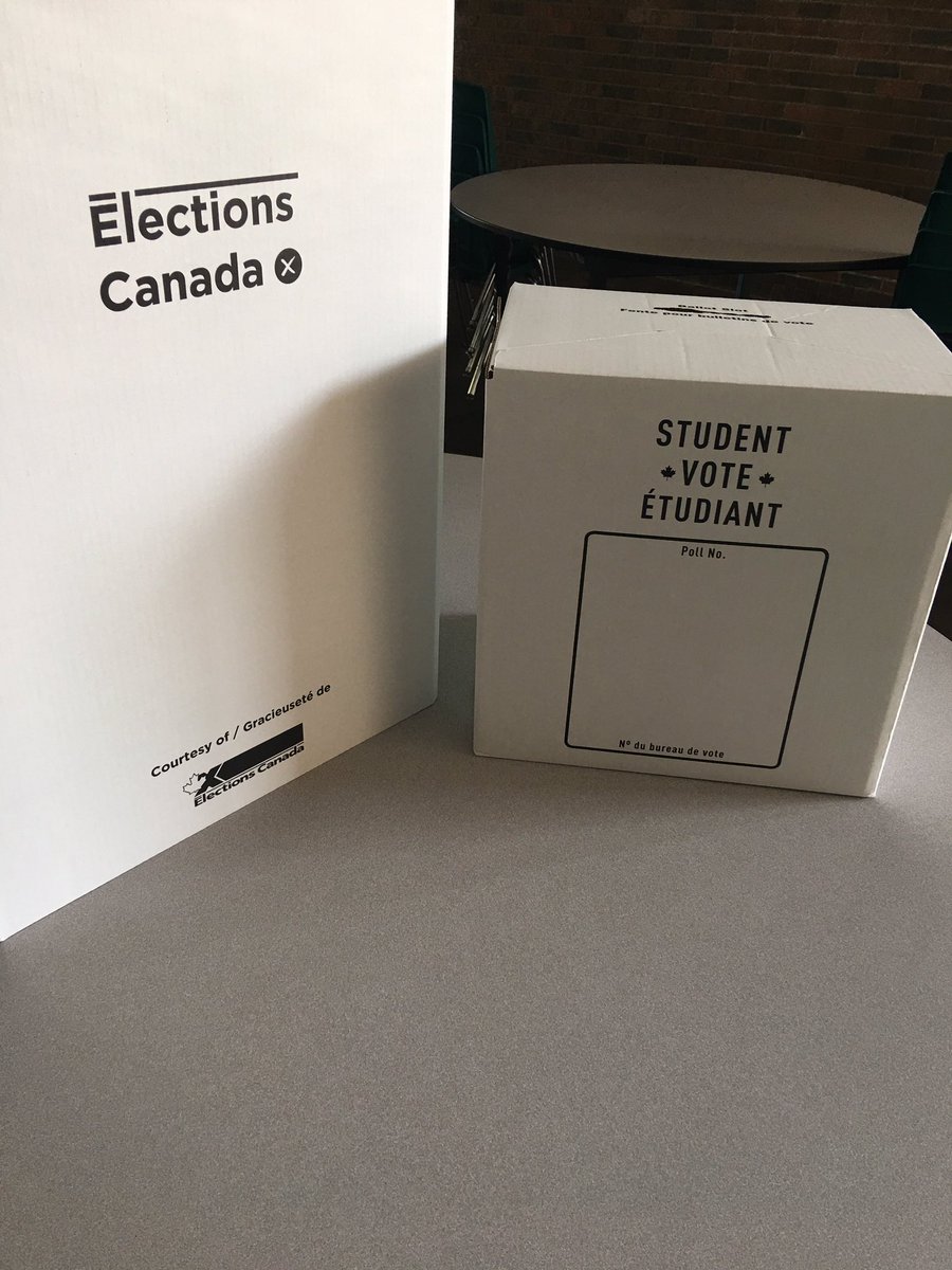 Simcoe_History's tweet image. Student Vote happening tomorrow. All period one classes will be invited down to the cafeteria to participate in @studentvote. Cast your ballot, make your voice heard! We report our results nationally- youth participation in our #democracy matters! @SimcoeRedcoats