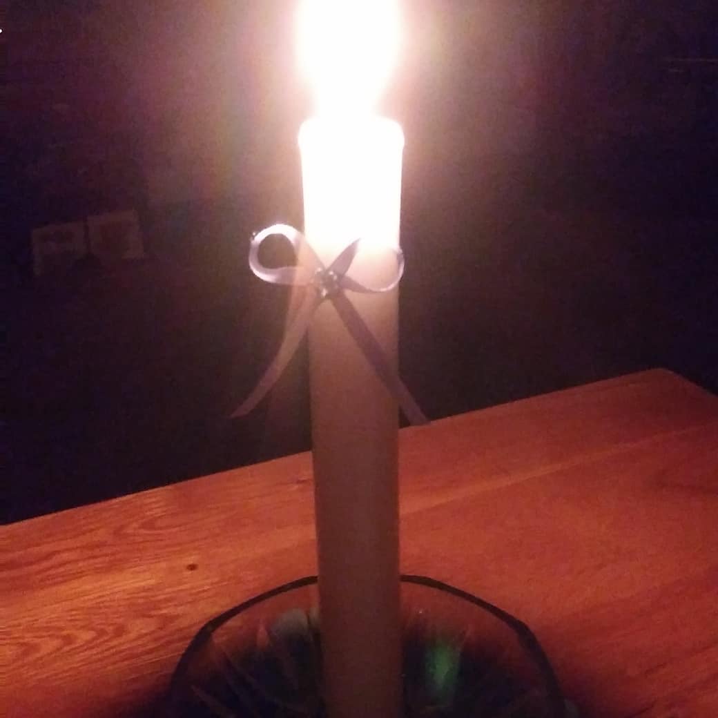 SionedTwose's tweet photo. I'm lighting a candle for all the babies in heaven including my precious son who was born sleeping last year. Shine bright my little star. 💙 Hefin Hedd Twose 💙 #BLAW2019 #BabyLossAwarenessWeek #WaveOfLight https://t.co/HPULTLd4x0