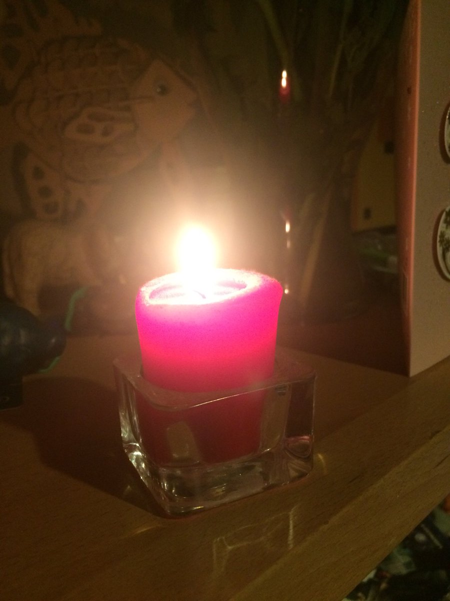 EmilysCrochet's tweet photo. In memory of my little one who I never got to met and all those gone to soon 😢
#WaveofLight https://t.co/R5iyWI0XPQ