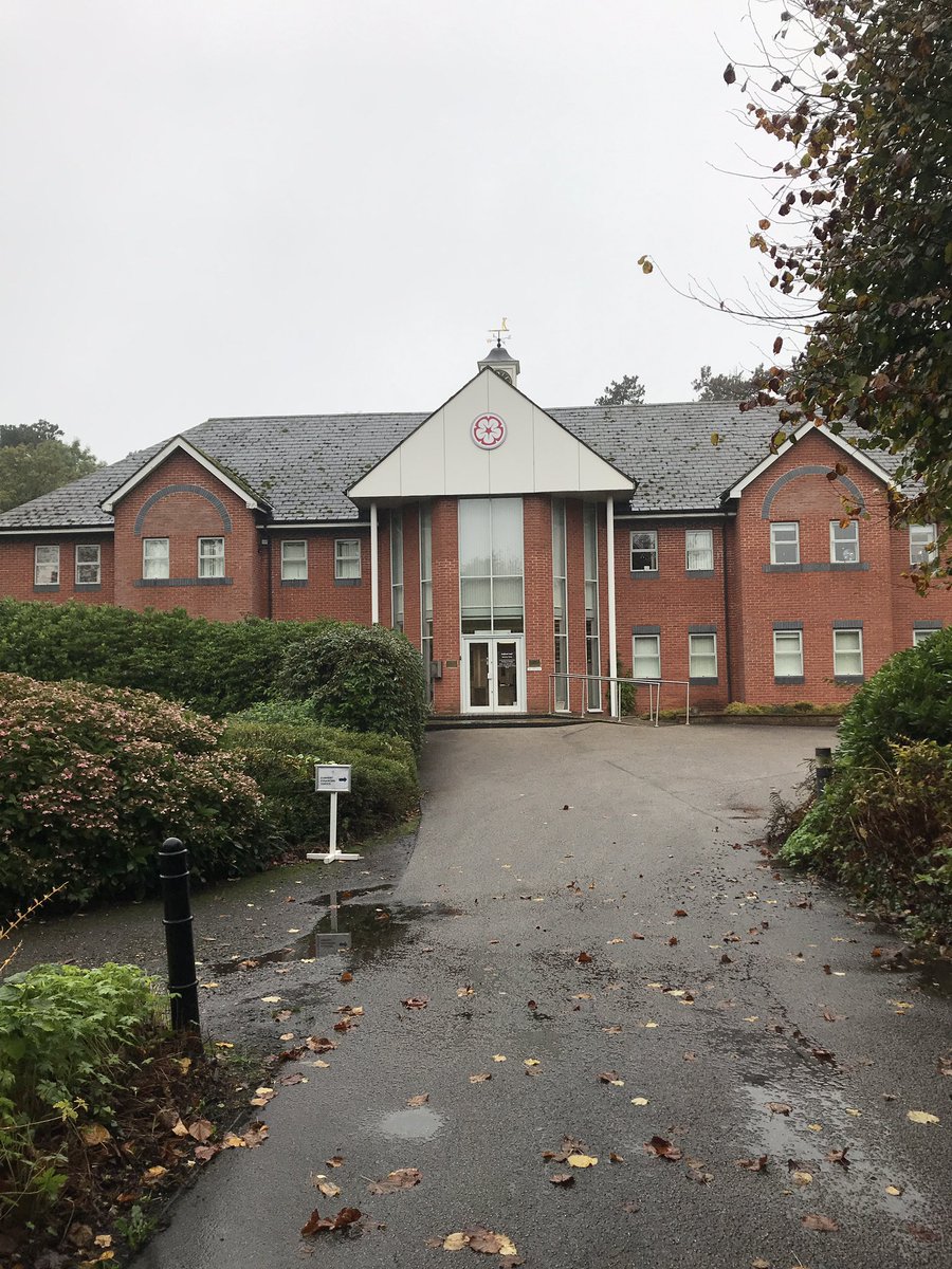 Great few days <a href="/EnglandGolf/">England Golf</a> HQ learning from the England coaches. Love learning and trying to improve thanks to <a href="/GrahamWalker18/">Graham Walker</a> @StevenRobbo45 @robwattsgolf @markday_golf for passing on your knowledge #alwayslearning #gettingbettereveryday #lovelearning