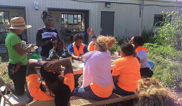 thehumanroot's tweet photo. Picking herbs for healing at Kingsborough Community College Farm @kccurbanfarm with @CIAVC_ 

#teachersmatter
#socialjustice #youthdevelopment
#studentsmatters
#educationispower #supportschools
#nonprofitorganization #blackteachersmatter
#thehumanroot https://t.co/b450pWR7Yr