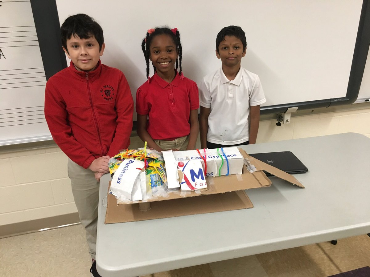 JenLJohnson3's tweet photo. These 5th Grade Gifted Ss designed and built a hurricane proof house that handled our category 5 winds test! #HurricaneDefenderChallenge #WeAreMtHealthy proud of our future innovators &amp; leaders!
@MtHealthySchool @HamiltonCoESC https://t.co/TzT52Hg5lp