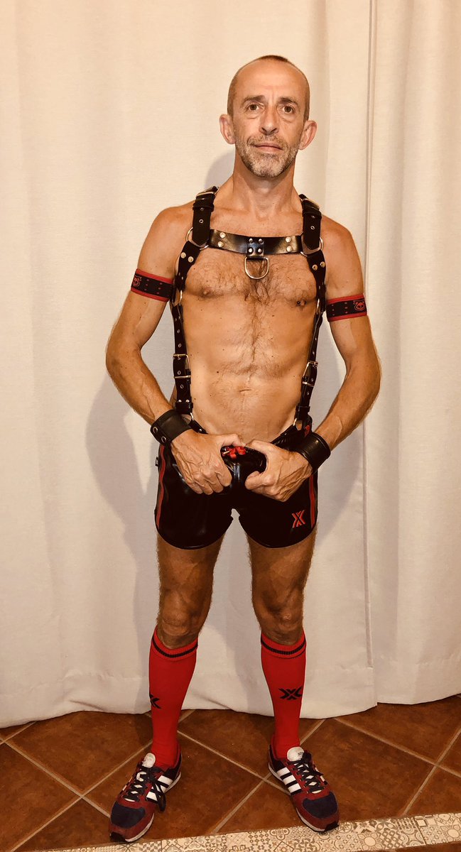 IDemonkom's tweet photo. Ce week-end au @ClubXman , @ADUFF_NET vous propose #XMFIST animé par le sexy et cho @MarvinOxwood. Merci aux sponsors : @BOXERBARCELONA @machobbcom @AgendaQ @muchogcom @PinkTVFR https://t.co/vzj65hlzyr