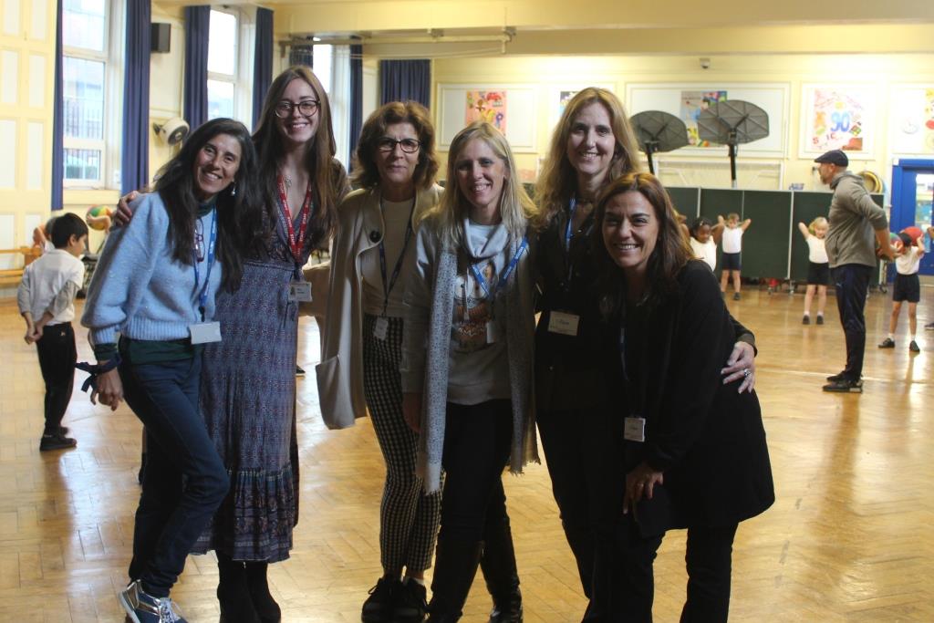 WPS_Success's tweet image. We are hosting our @behaveproject partners at Woodcroft again this week with @UK_ADHD. Today was classroom visits - great to compare experiences with colleagues from Romania🇷🇴 Italy🇮🇹 Portugal🇵🇹 &amp;amp; Belgium🇧🇪  behaveproject.eu @EUErasmusPlus