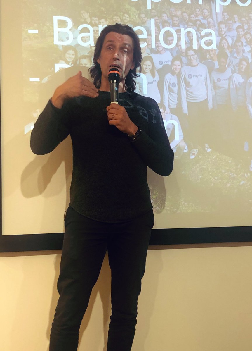 LaProductConf's tweet photo. Thank you @s_levaillant VP Product @PayFit 👌🇬🇧
#ProductManagement
#MeetupLPCx https://t.co/qatjIUwGQK