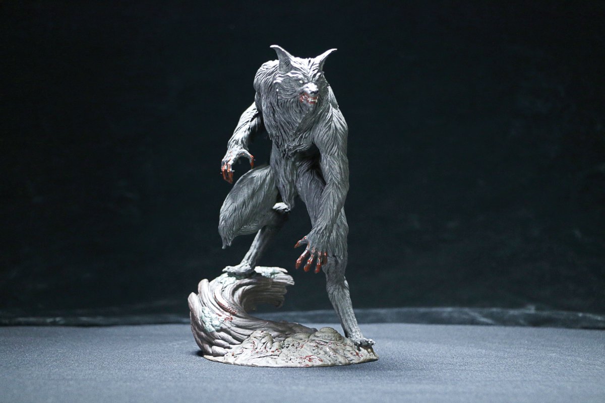 BDisgusting's tweet image. *GIVEAWAY* Re-tweet and follow us to enter to win The Howling - Bloody Variant statue from Shout Factory &amp;amp; PCS Collectibles! Only 500 were made for SDCC, and we&apos;ve got one for one lucky winner. US only. Deadline 10/22. Non-bloody statues available here: shoutfactory.com/product/the-ho…