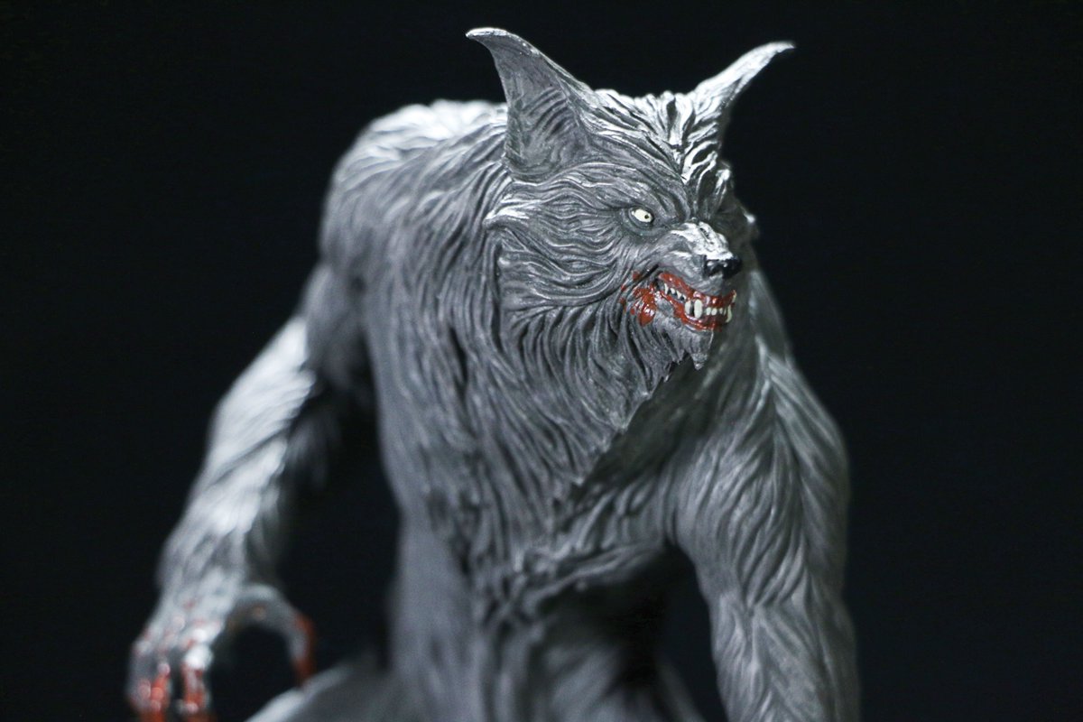 BDisgusting's tweet image. *GIVEAWAY* Re-tweet and follow us to enter to win The Howling - Bloody Variant statue from Shout Factory &amp;amp; PCS Collectibles! Only 500 were made for SDCC, and we&apos;ve got one for one lucky winner. US only. Deadline 10/22. Non-bloody statues available here: shoutfactory.com/product/the-ho…