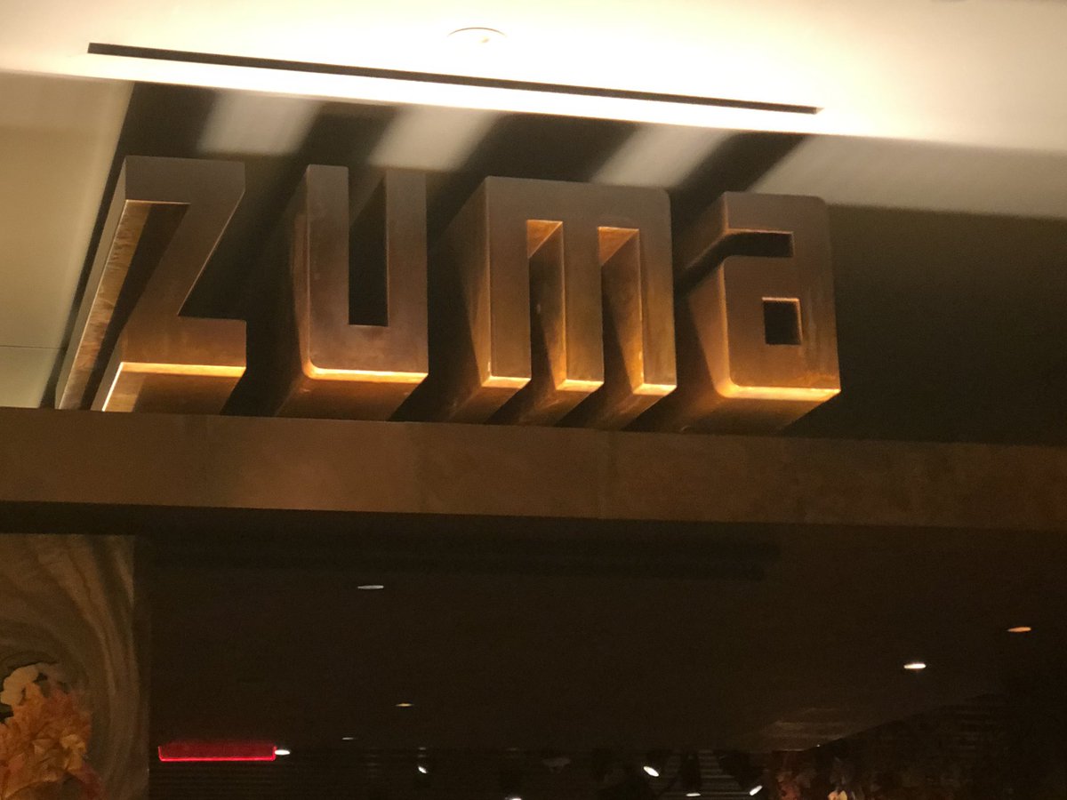 coach_falc's tweet image. Big last night in Vegas. Started with tribute show to the Beatles then dinner at Zuma followed by the late show of Absinthe. Heade home today. #greattrip #needsomerest