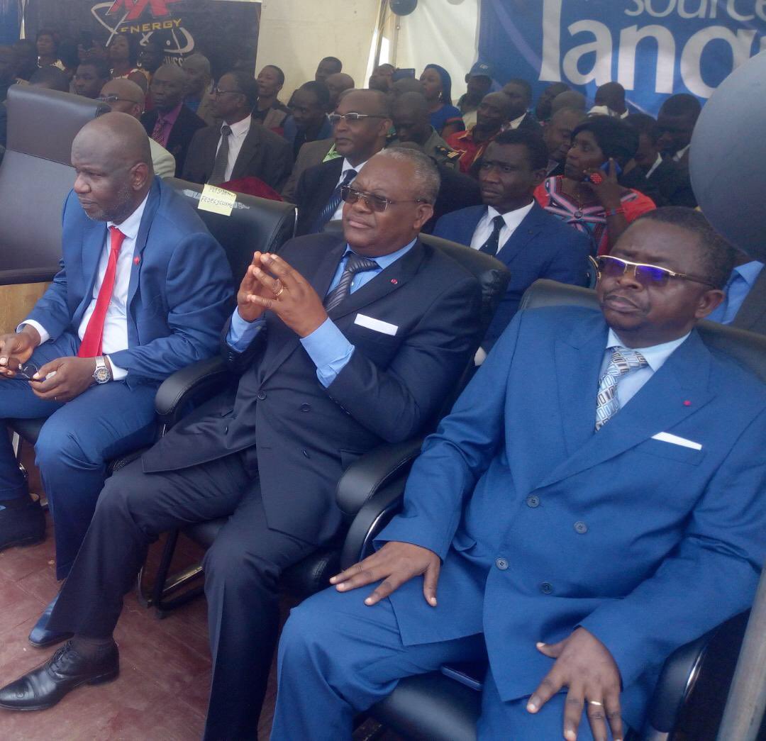 Très belle cérémonie de lancement de la 19e édition du tour international cycliste « Grand Prix Chantal BIYA ». J’y ai pris part ce jour à Dimako au cours d’une cérémonie présidée par mon collègue N. M. KOMBI (Minsep). Grande 1ere pour la région de l’Est.