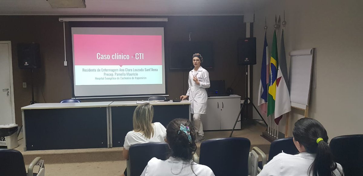 hecicachoeiro's tweet photo. Hoje foi dia de apresentação de casos clínicos das R1 em enfermagem na área de intensivismo Ana Clara Louzada e Monielly Belmock. #heci #residenciamulti #enfermagem #cuidado #valorizandoavida #souHecisoucachoeiro https://t.co/BjySF6gbej