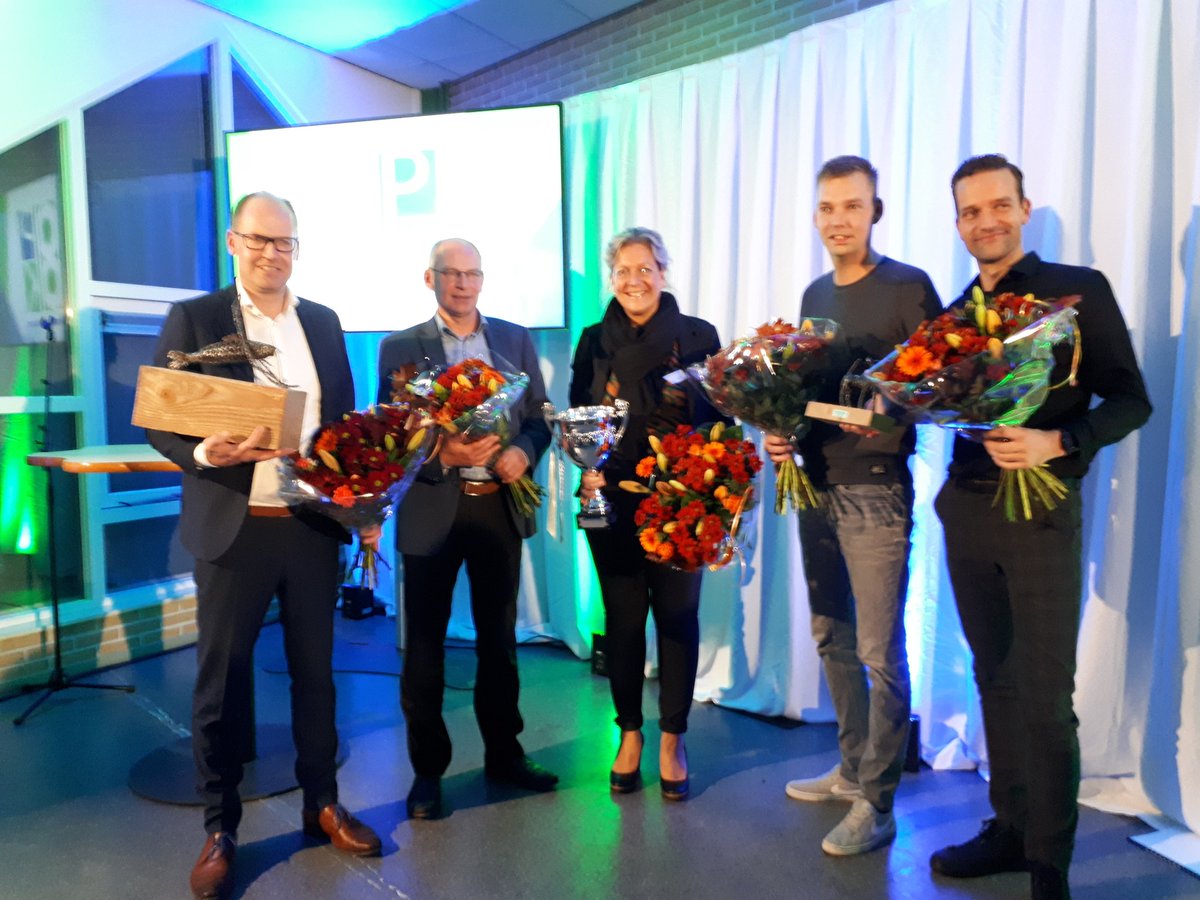 De winnaar van het kleinbedrijf <a href="/OP8karspelen/">Ondernemersprijs Achtkarspelen</a> is <a href="/creative_work/">Creative Work</a>. En van het middenbedrijf @VDMWoningen. Lokwinske beide!