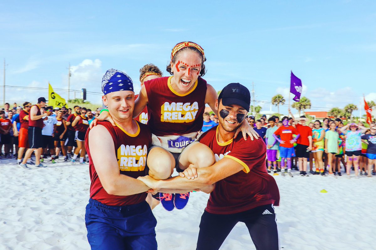 FUGECamps's tweet photo. APPLY NOW FOR THE BEST SUMMER OF YOUR LIFE! ⁣⁣
⁣⁣
Returnees: Update applications TODAY. You will know your placement by the end of the month. ⁣⁣
⁣⁣
New Applicants: Apply now to get an interview before the beginning of Dec. New staff placement will be in early December. https://t.co/JD4Y013VGQ