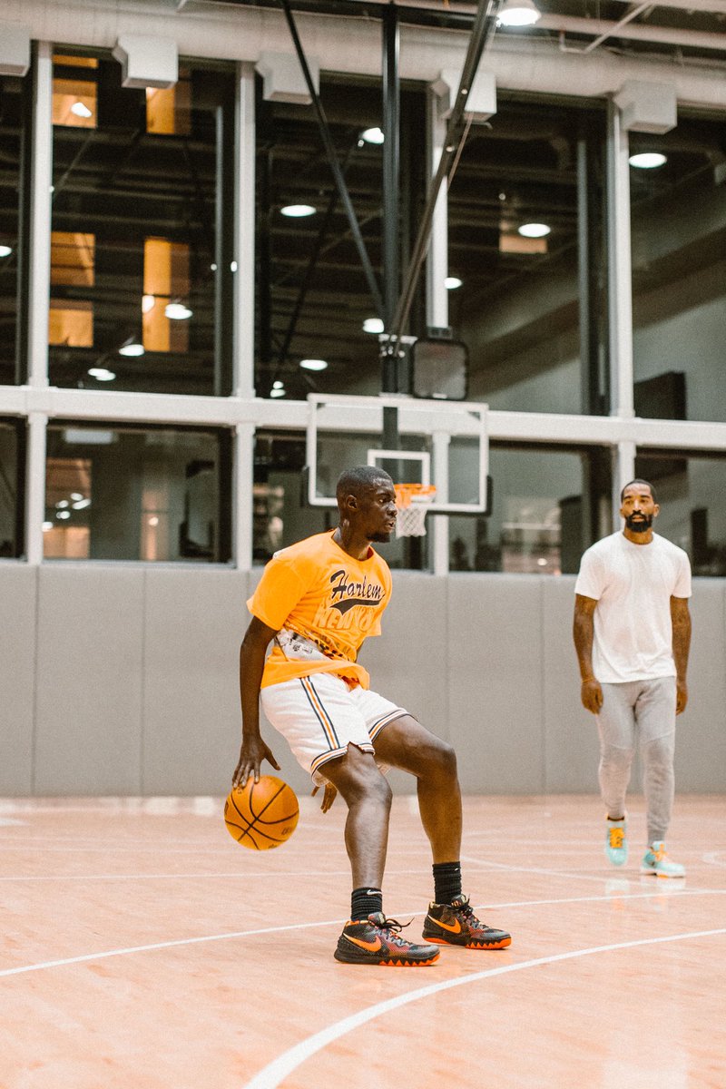 sheckwes's tweet photo. NIGGAS CANT GUARD ME ❗️❗️ https://t.co/CjVWppcFpf
