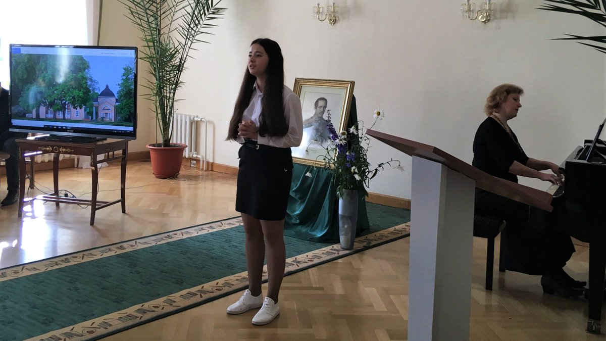 RadaDobrova's tweet photo. Уч-ся и преподаватели ДМШ им. В.П.Чеха приняли участие в II Всероссийской научно-практической конференции "Тарханы - место гения".СПАСИБО за организацию этого мероприятия администрации музея-заповедника "Тарханы".Море положительных эмоций! https://t.co/7yOIEsDLrs