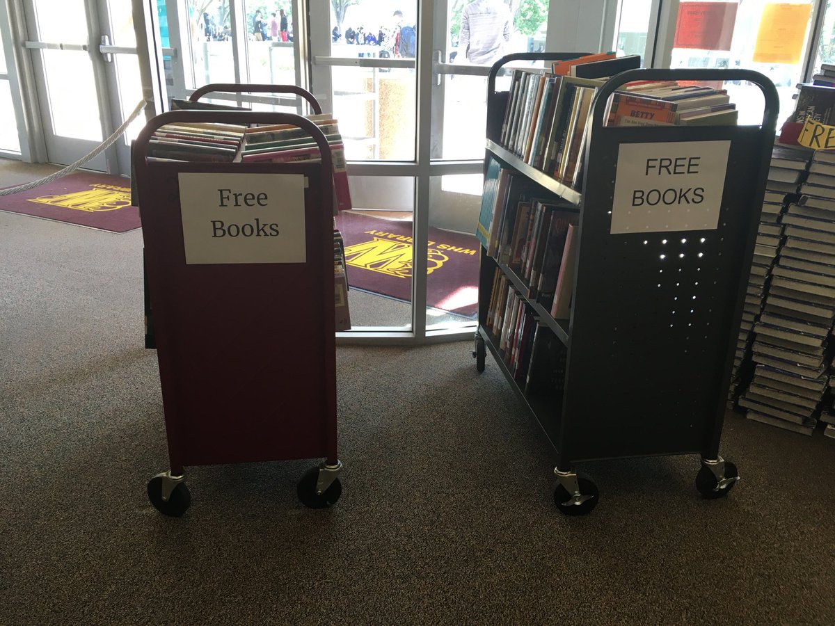 WhitneyLibrary's tweet photo. Come grab a free biography or two! https://t.co/fauMzWSXyl