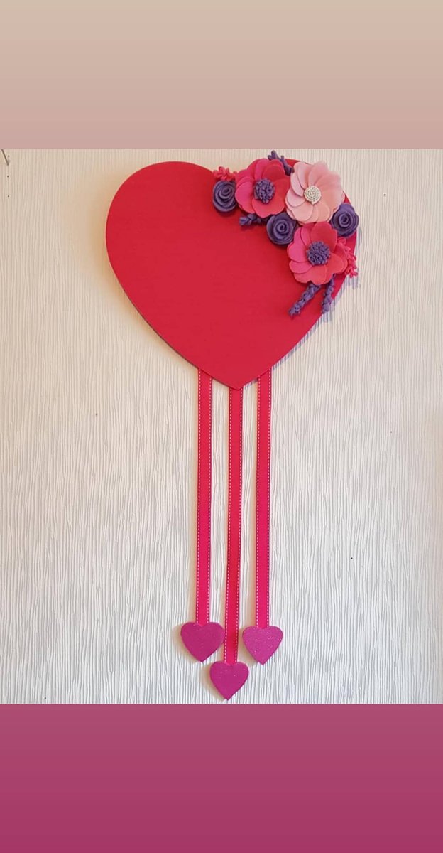 ivyboos's tweet photo. Latest make wall plaque/bow holder https://t.co/VOG4s7fxFg