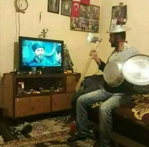 milletvekili, belediye başkanı, gazeteci, vatandaş... dört resimle memleketin özeti...