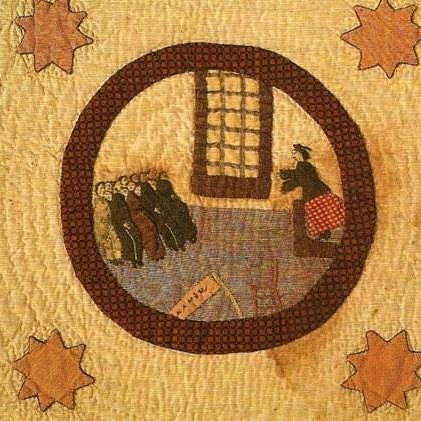 violetajajaja's tweet photo. ¡Vean esta belleza! Anónima, colcha de la década de 1850 con bordado sufragista. Parte del programa de #GeorginaGluzmán en #ECA2019. https://t.co/lCiEhY8nl9