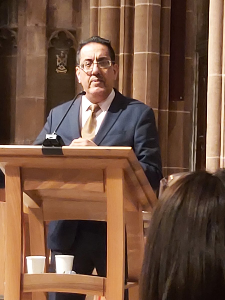 Mattjbaker01's tweet photo. "We've created this storm. We've made this problem by taking away vital support services. When you put young people at risk they become the perpetrator or victim of crime." Very powerful speech by @nazirafzal at #Manchestercathedral #knifecrime https://t.co/HSvTVaTj8l