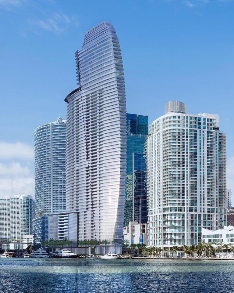 Condodotcom's tweet image. The sail shaped, glass high-rise on prime Biscayne Bay waterfront marks the first real estate development for the brand synonymous with refined luxury. Aston Martin Residences offers an exquisite lifestyle experience. bit.ly/2POxjG1
#condoliving #newconstruction #miami