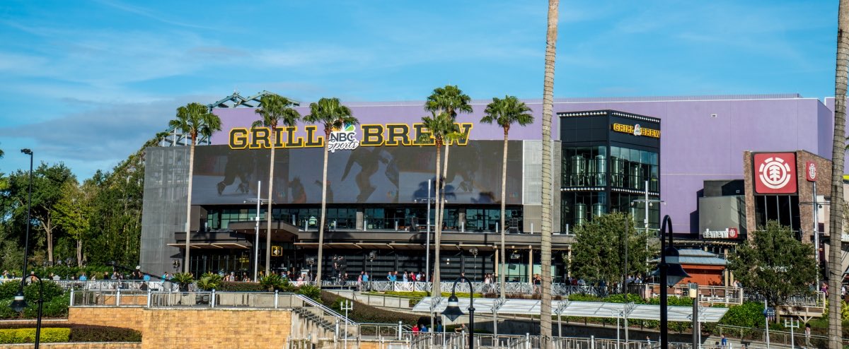 CaliInformer's tweet photo. BREAKING: NBC Sports Grill and Brew opens 2020 at #CityWalkLA. https://t.co/P0M1WV9OJL