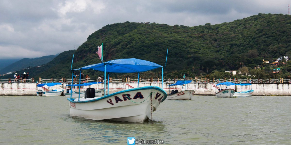 MrCarter1138's tweet photo. *Sin Título*

f/5 1/500 50mm ISO100

#lagodechapalajalisco #pasionxjalisco #mexico
#mexicodesconocido 
#pasionxmexico #canon
#canonmexicana #1300d #eossystem #lanchas 
#canonpowered #travel 
#photooftheday #jalisco #muelle #chapala #visitmexico #visitjalisco
#travelphotography https://t.co/89aDavu7kw