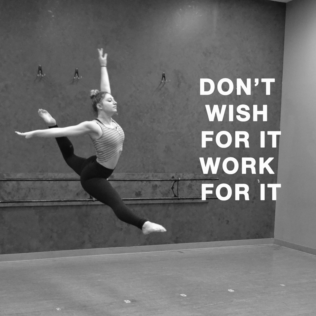 dancefxsunrise1's tweet photo. ๐โฅ๏ธ
#dfx23 #dancetraining #dancestudio #dancers #dancelife #jumps #turns #leaps #dancefx #sunrise #florida https://t.co/5XORQ1QzXo