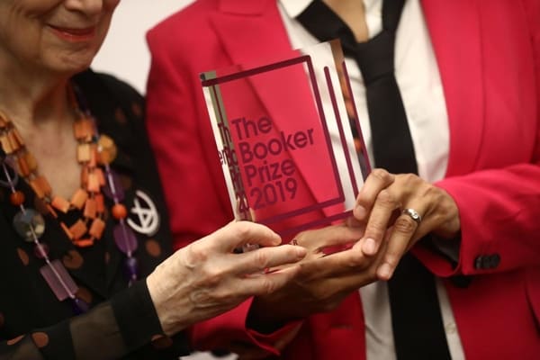 букеровская премия литература. британская букеровская премия. бу́керовская пре́мия. русский букер. букеровские лауреаты.