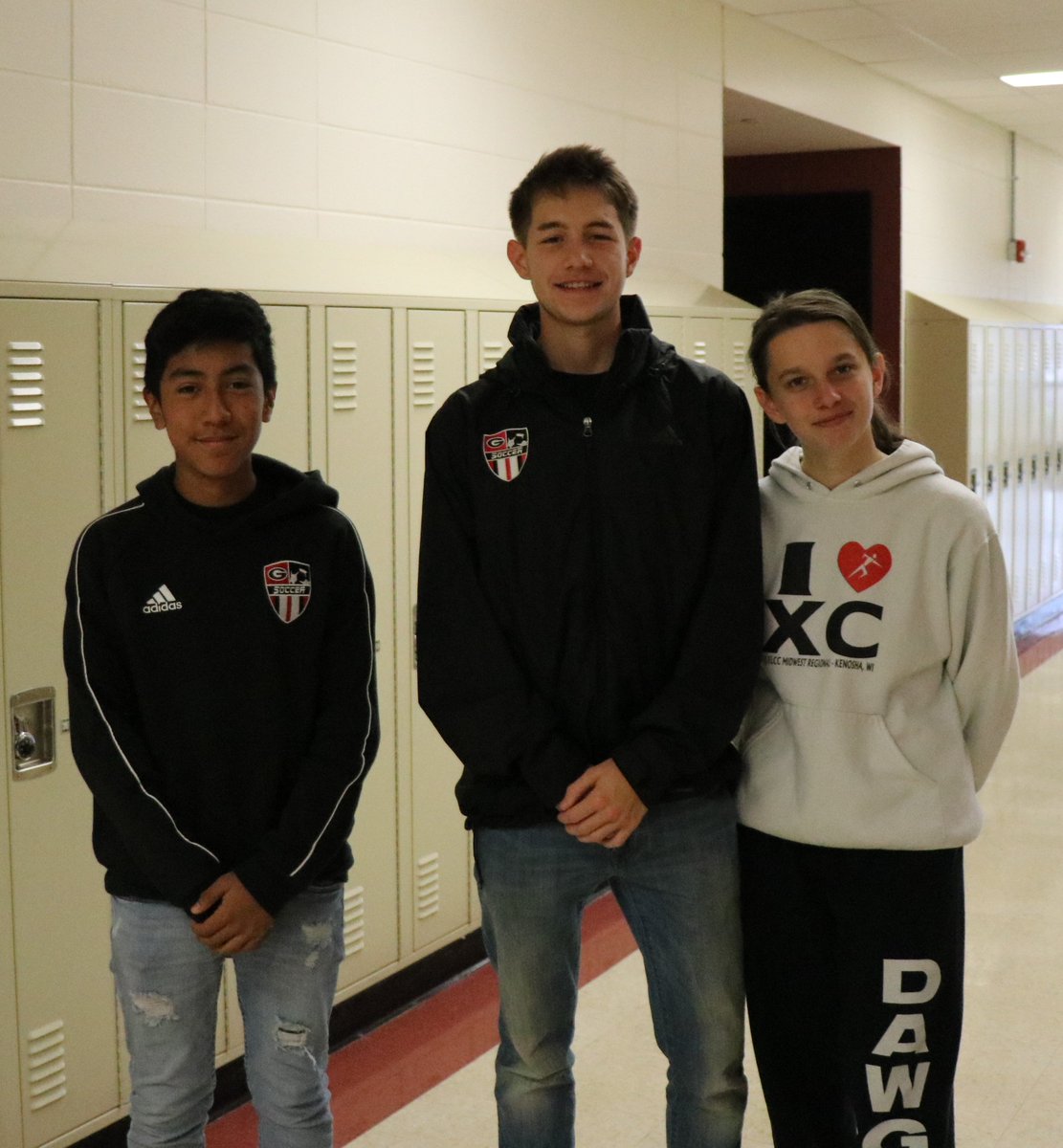 GrantBulldogs's tweet photo. As our Test Your Best Week spirit days come to an end, we want to remind all Freshmen-Juniors to bring a calculator and pencil to tomorrow's testing. There will be helpers in the hallway in case you have forgotten your room number.

Seniors, enjoy your day off! https://t.co/hGXFdaD8bI