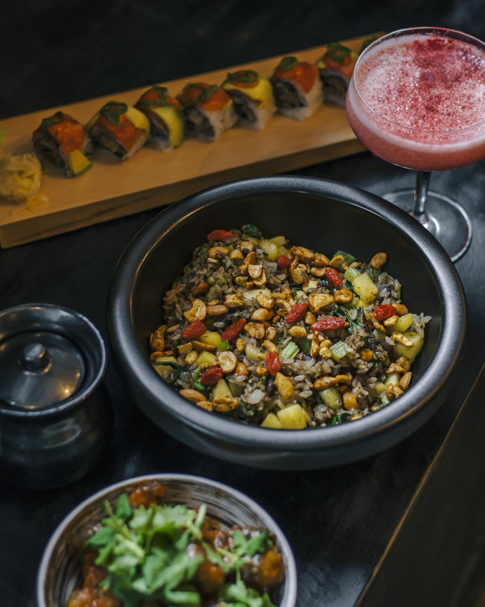 Planta Queen (@plantaqueen) on Twitter photo we'll be here until further notice. we'll be here until further notice.