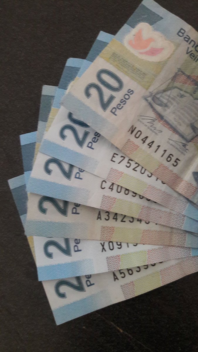 HEYDRICHOBED's tweet photo. y que tan necaxista eres??? pues lo veo hasta en los billletes jajaja https://t.co/D9hNEu35ht