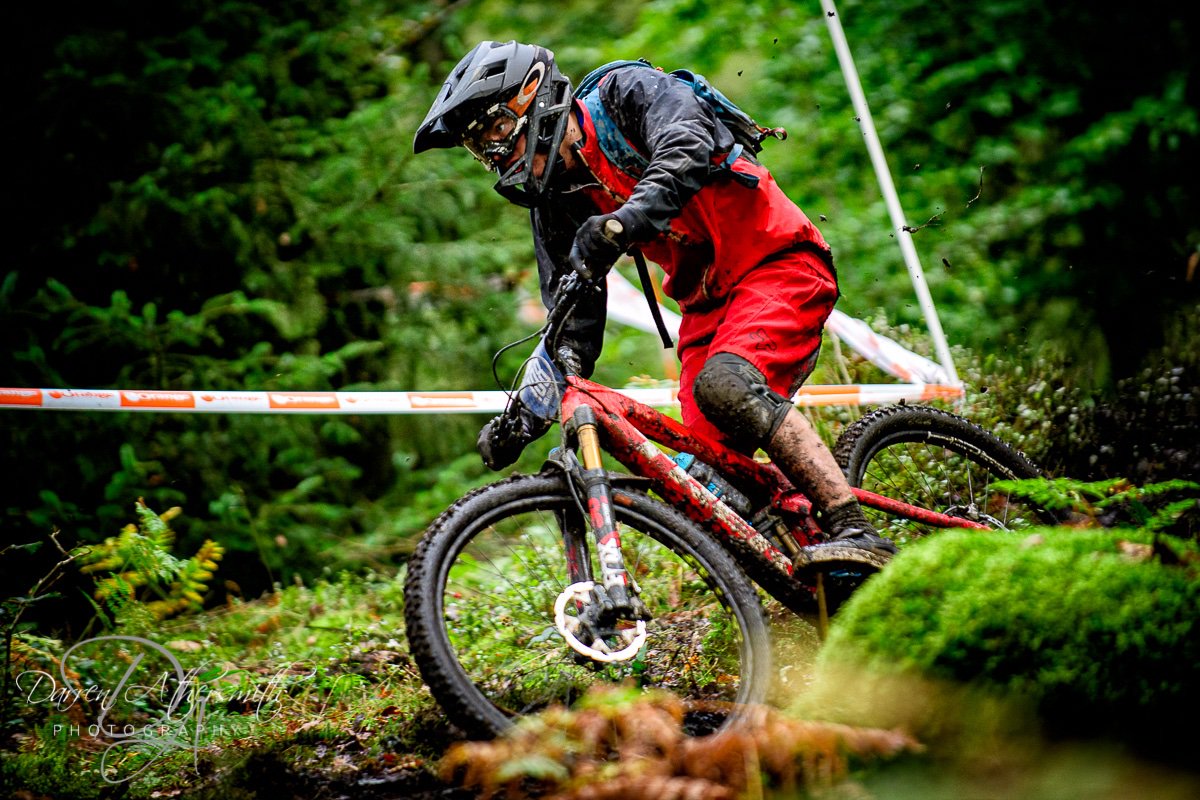 Nick Edwards of the @MatlockCC powering on to 10th place in the U21 Men at the Grizedale <a href="/pmba_enduro/">PMBA Enduro</a>