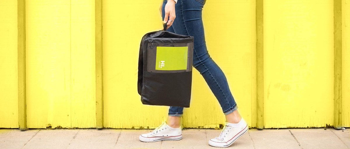 From luxury retailers to online stores, check out eight examples of brands adapting to lower their use of plastics at the delivery stage of the supply chain in our latest article - read it here: thecurrentdaily.com/2019/10/15/8-b… … 

Featuring <a href="/ToadandCo/">Toad&Co</a> <a href="/thelimeloop/">thelimeloop</a> #sustainability