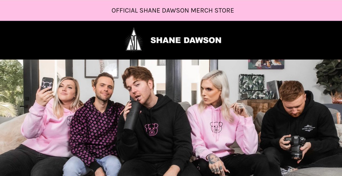 leannemcflying's tweet photo. @JeffreeStar @shanedawson the hoodies are gone 😭 but damn your promo pics are amazing ❤ #shanegang #starfamily #sheffree #dawstarcrew #rippig #needthathoodie #ShanexJeffree #proudtostan #shanegangstan https://t.co/sntRMuDO8g