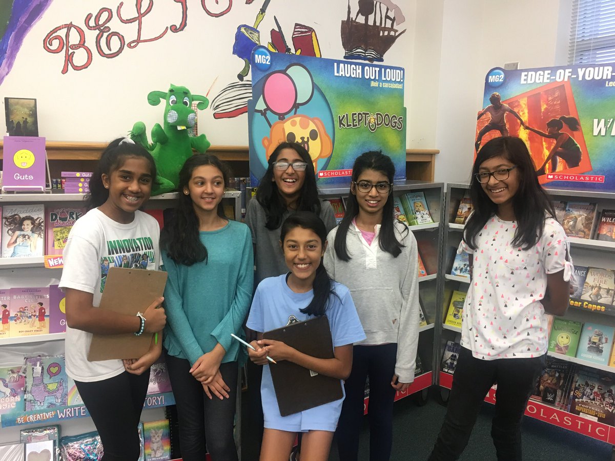 Book Fair!😍 📚<a href="/EubanksDragons/">Eubanks Intermediate</a> @EubanksLibrary