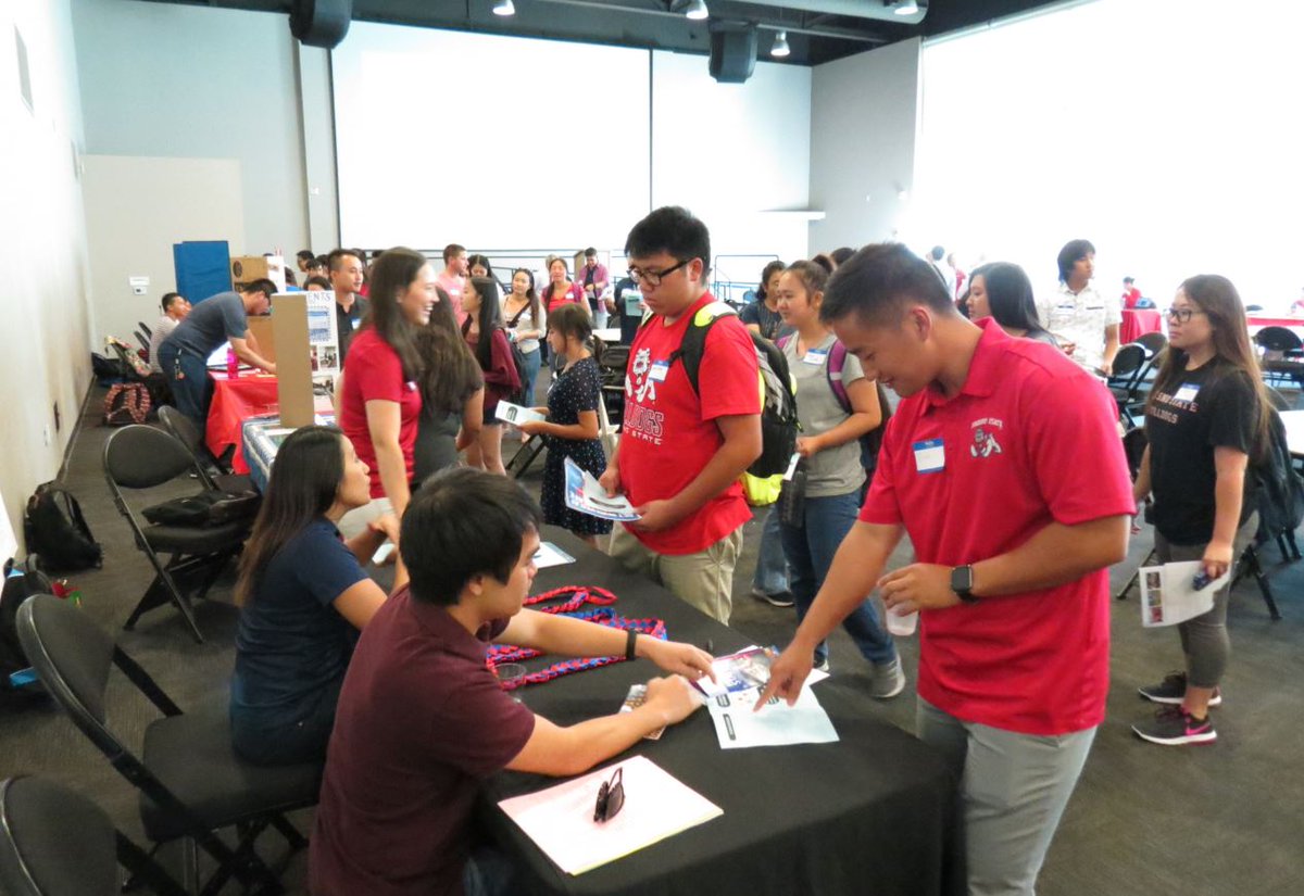 All Asian and Pacific Islander students are invited to join us for the Connect to Campus event on Tuesday, 10/29 from 11:30-1:30 in SSU ! Learn about API resources, student clubs, network with peers and enjoy free food &amp; prizes. <a href="/VictorEBulldog/">Victor E. Bulldog IV</a> will be there, too! 🐾