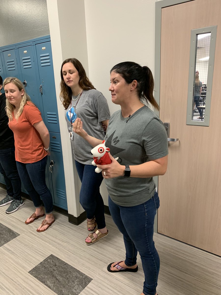 AMCMSBobcats's tweet photo. Mrs. Henry leading Restorative Practices green circle activity with Bobcat staff today. “What is your favorite season?” @NEDRPE2E  

#BobcatCountry 😺🍁⛄️🌷☀️ https://t.co/S6aHmVG1wk