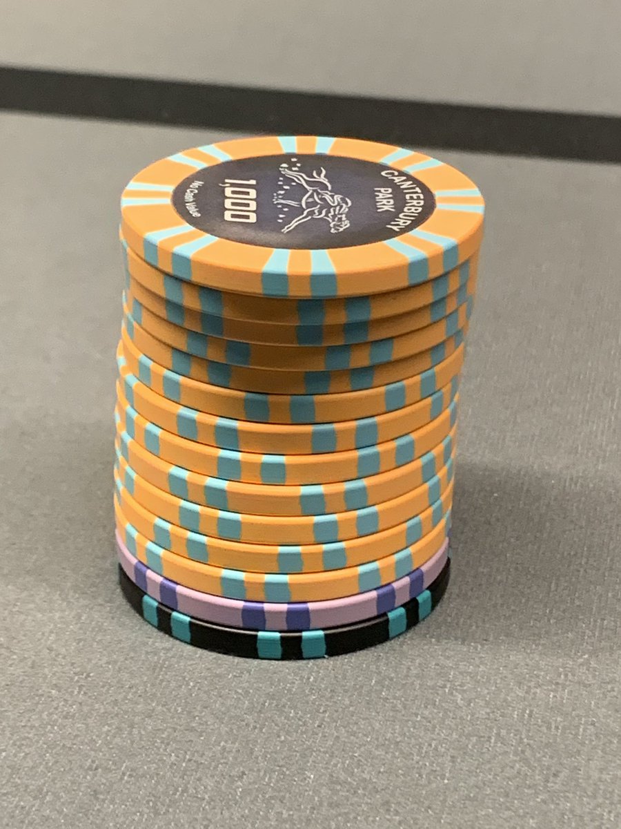 TheFeatureTable's tweet photo. 2nd break at @CanterburyCards
#FPC15
12,600
Coming back Level 9 (500-1,000-1,000) https://t.co/aaQ4dSM2qP