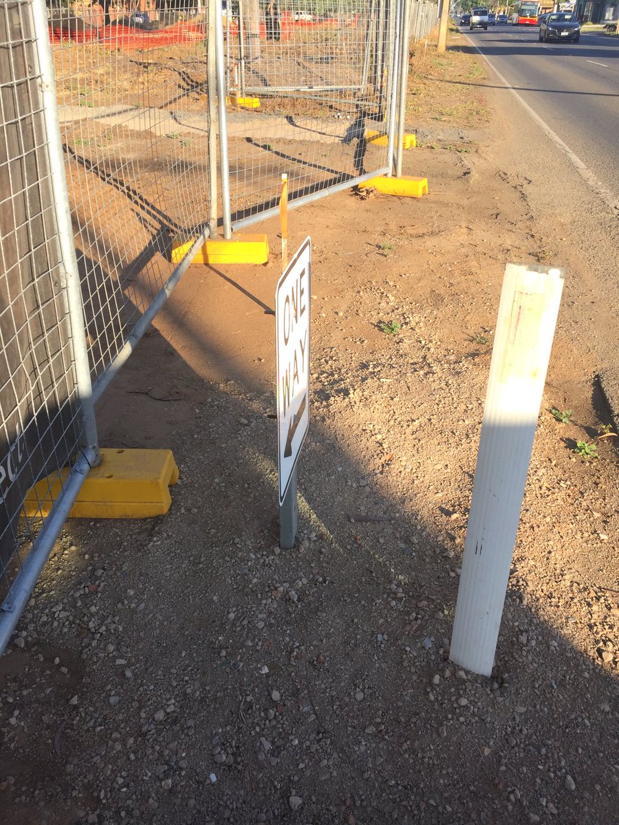 No pedestrian access signage round here! And a muddy quagmire today so I had to walk on port road #dangerous ⁦<a href="/CharlesSturtSA/">City of Charles Sturt</a>⁩