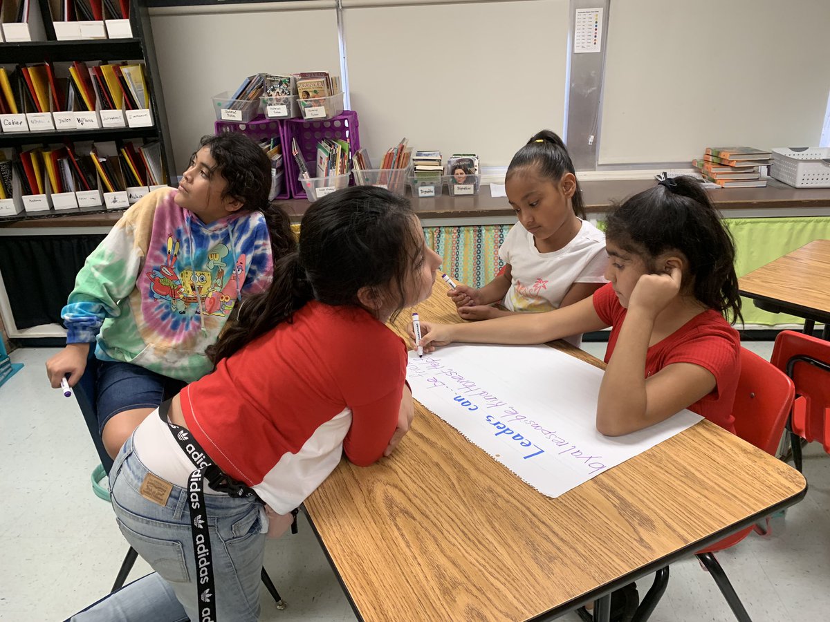MrsEdkind's tweet photo. Ladies with Leadership discussing what leadership looks like and sounds like. We also put the finishing touches on our social contract #LikeALeader #BeBOLD #IAmLamar #IAmWfisd @LamarElementary @MindyTedford @knichols_karen https://t.co/sBXdPLelYu