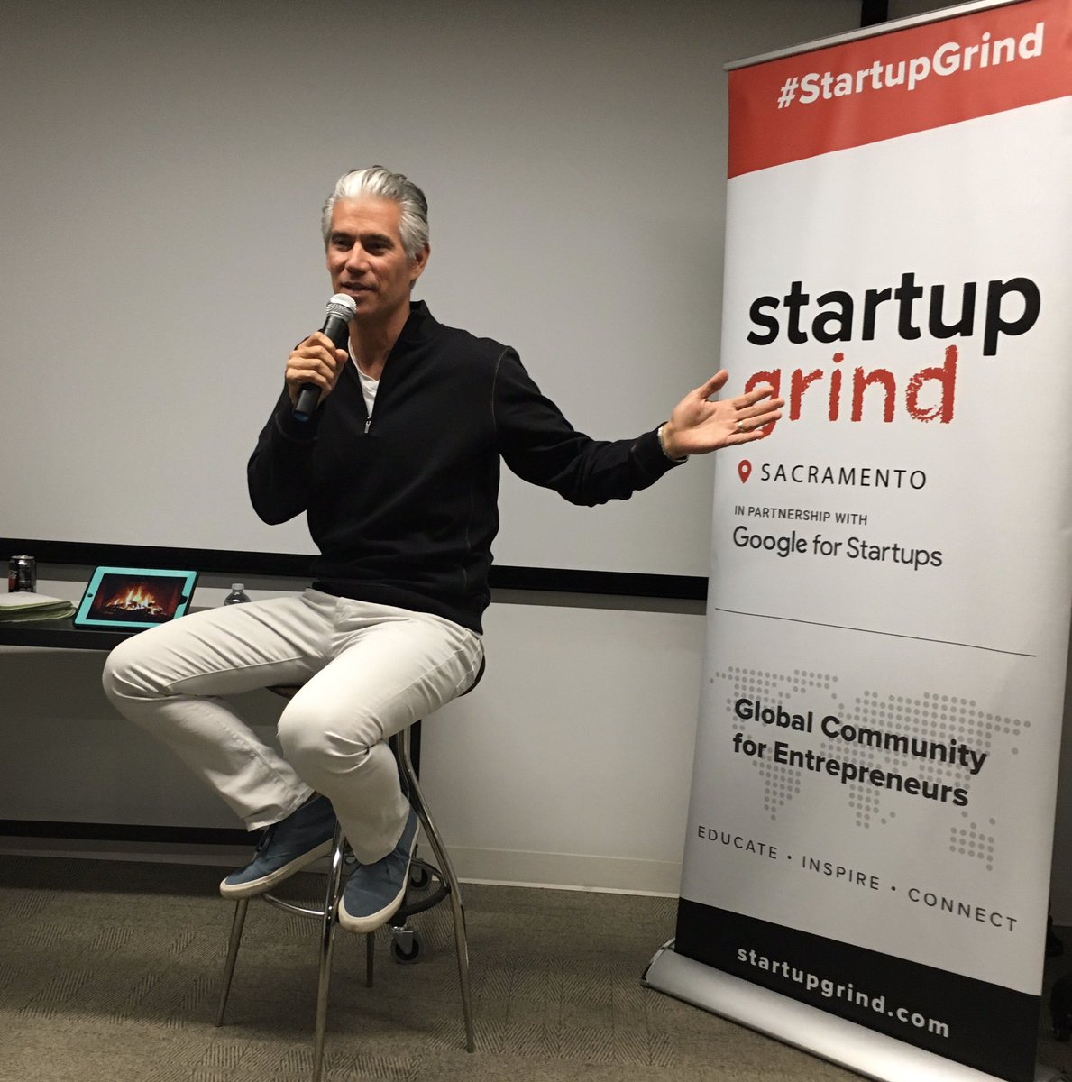 StartupGrindSac tweet media